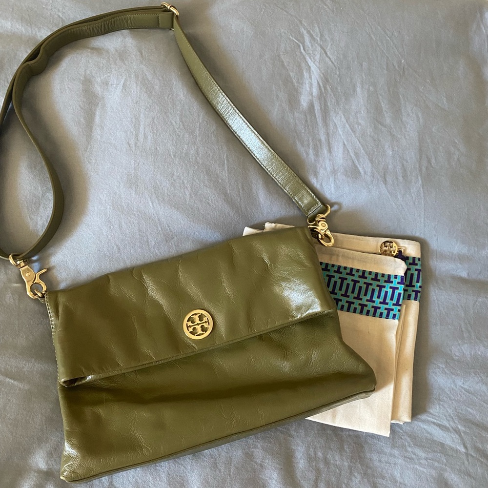 Green Tory Burch purse, satchel, bag